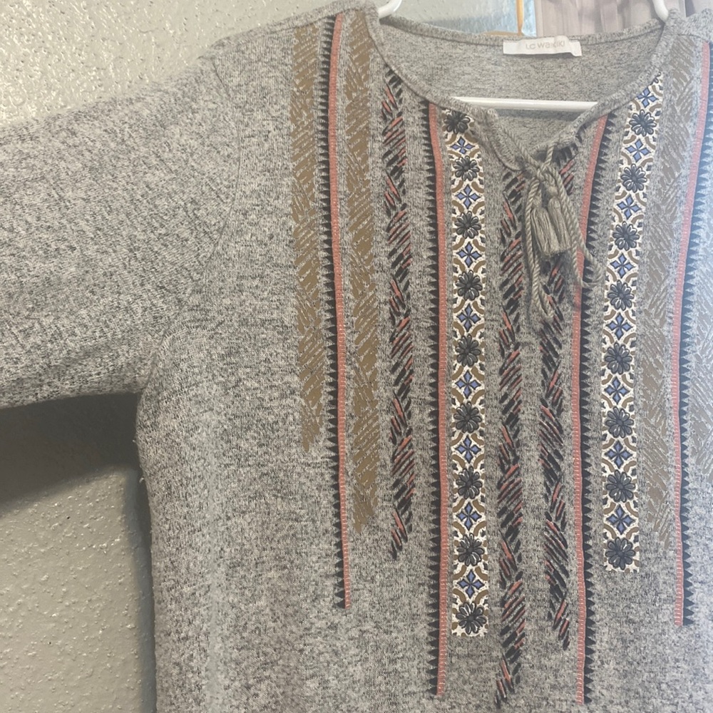 Winter top, elegant causal boho style
